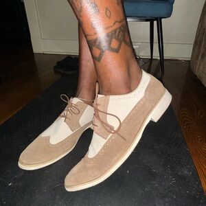 Men's Tan and Cream Oxford Shoes